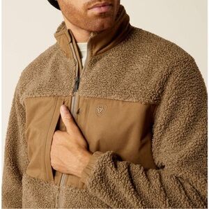 ARIAT mens M Grizzly canvas bluff jacket with sherpa lining.brown